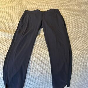 Athleta Brooklyn Ankle Pant in Navy Womens Size 10